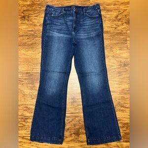 Jen7 by 7 for all mankind High Rise Bootcut Jeans Size 16